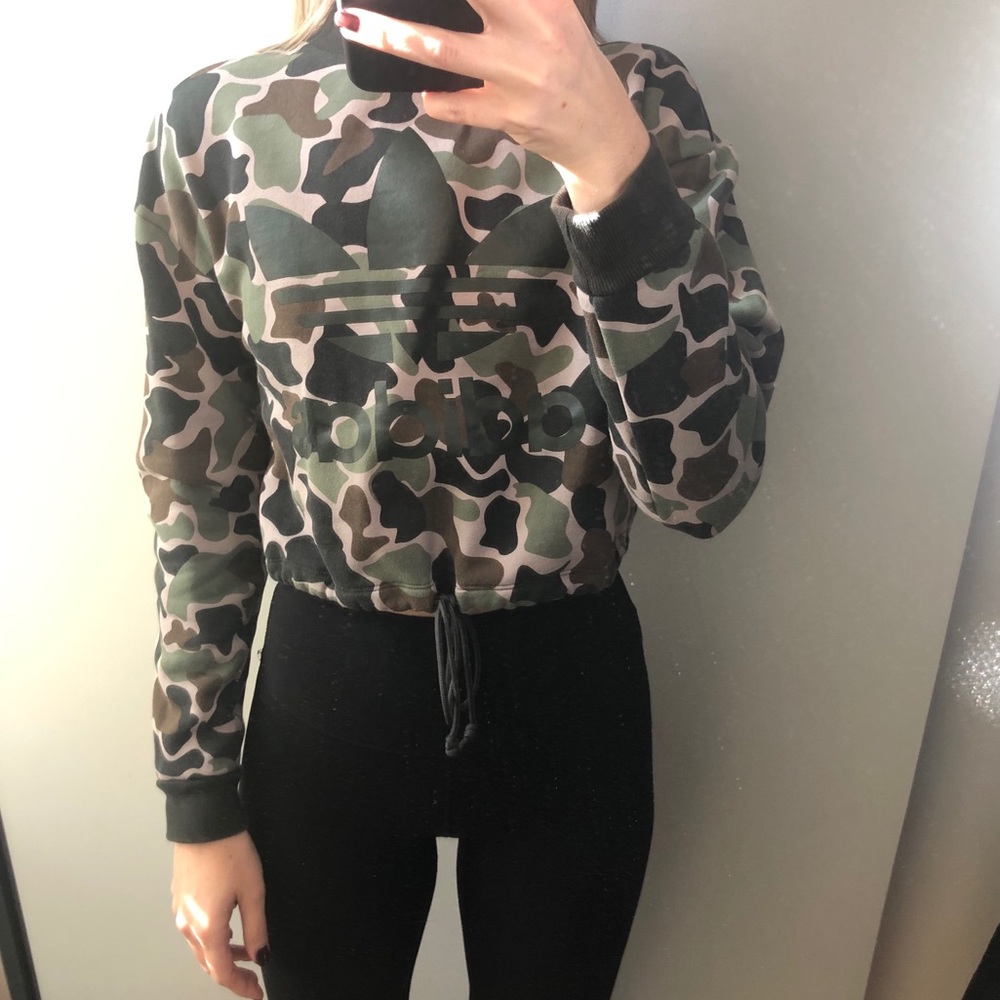 Adidas camo cropped sweatshirt